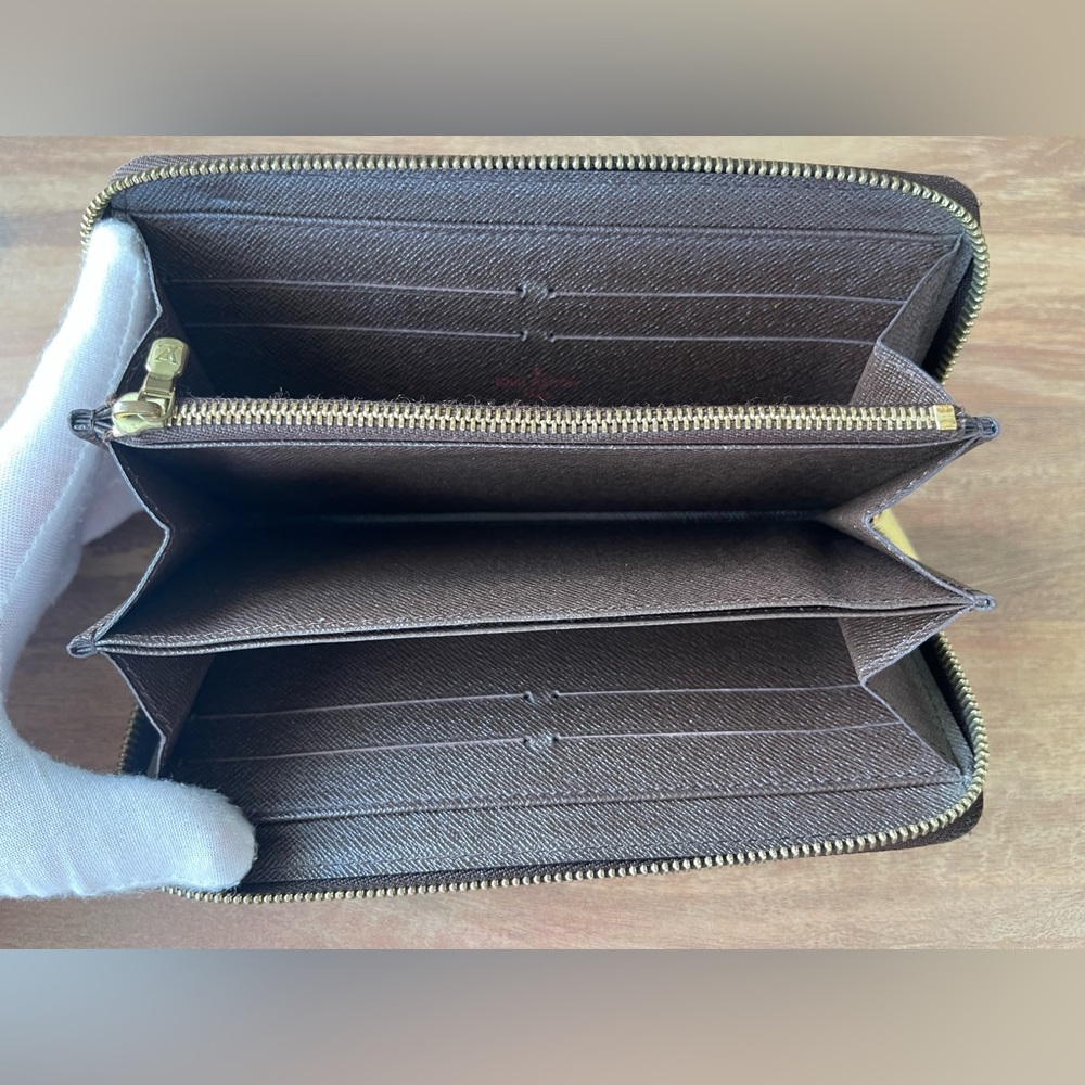 Authentic Louis Vuitton Damier Ebene Zip Around Long Wallet - Picture 4 of 14
